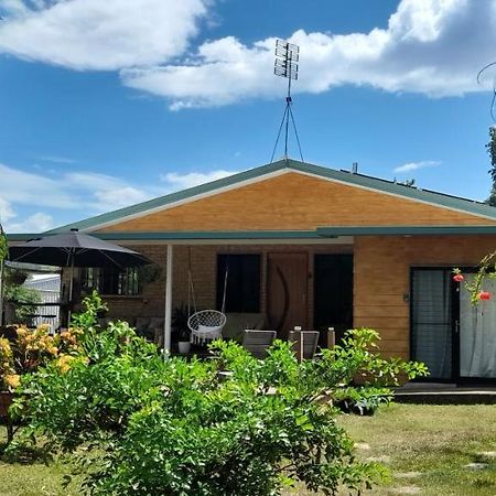 Figtree Cottage - Homestay - Yeppoon Exterior foto
